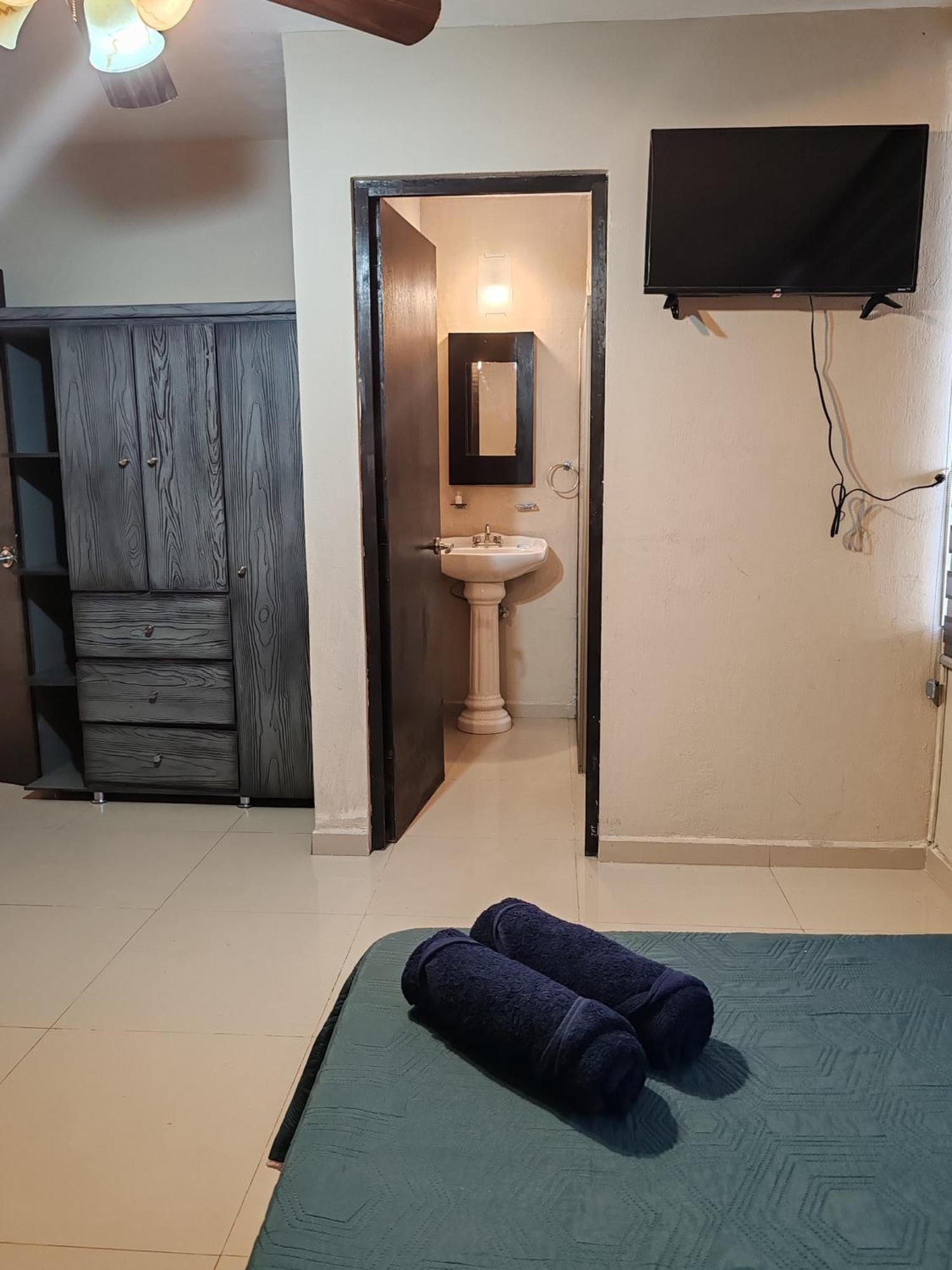 Hostal Vitta Guadalajara Eksteriør bilde